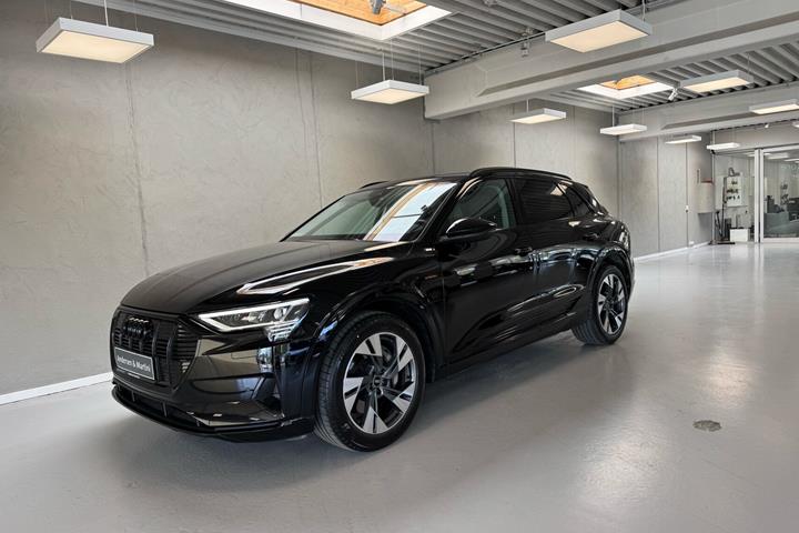 Sort Audi e-tron fra 2022
