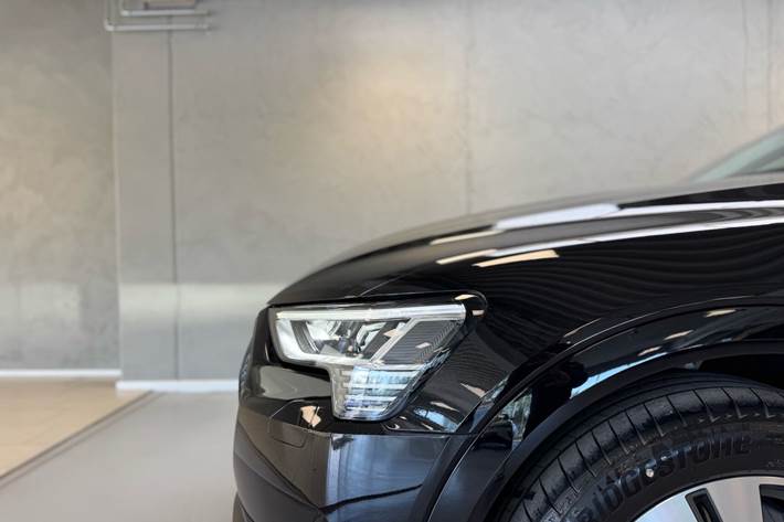 Sort Audi e-tron fra 2022