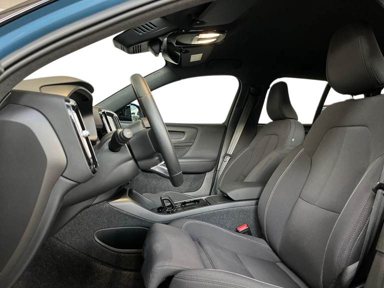 Volvo XC40 P6 Recharge Core 231HK 5d Aut.