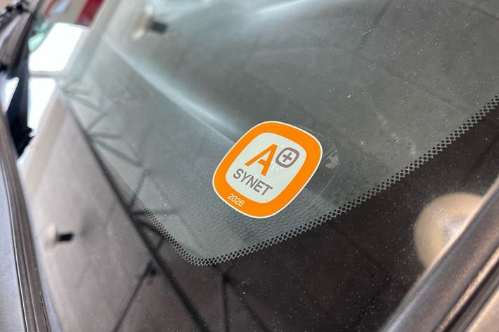 Bronze Toyota Yaris fra 2018