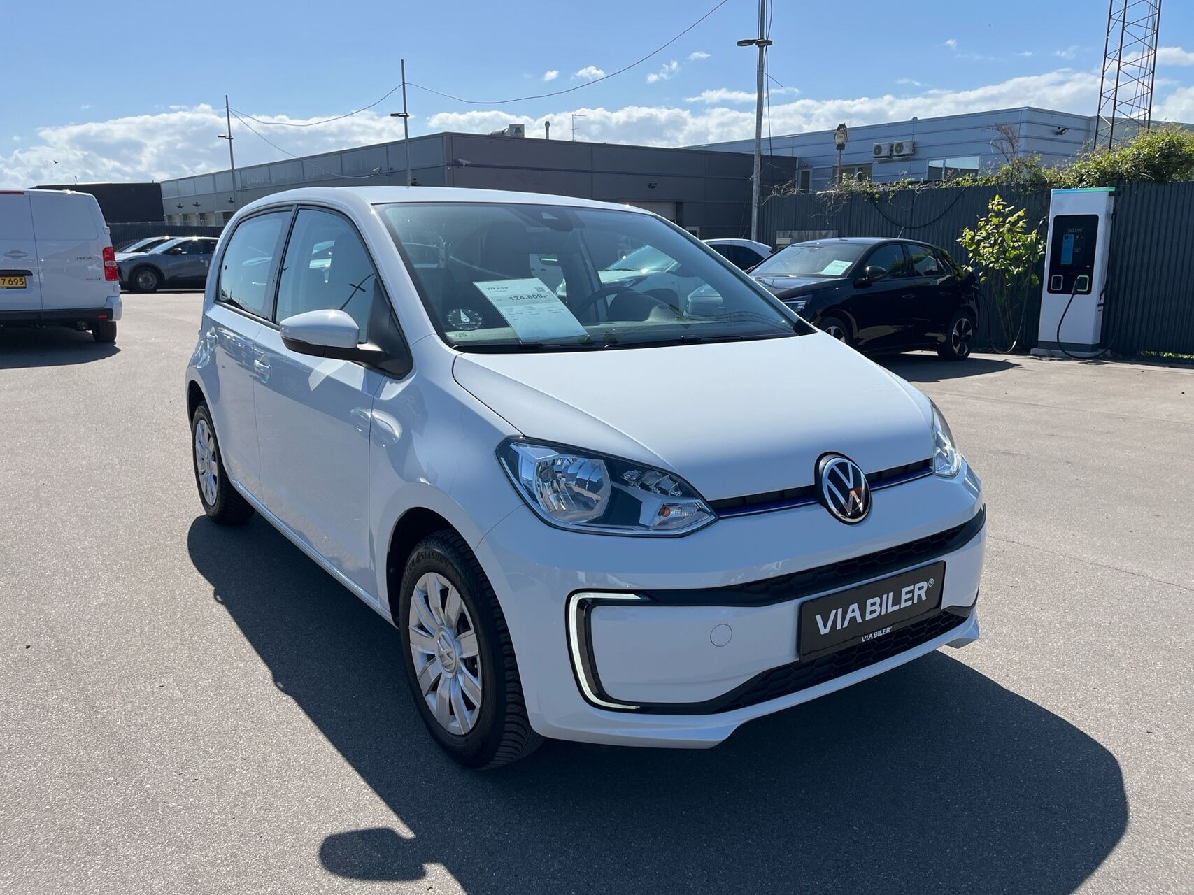 Hvid VW e-up fra 2021
