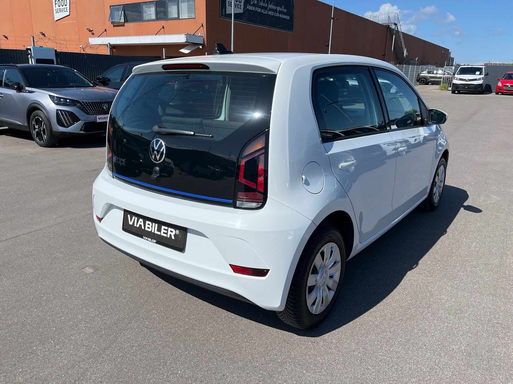 Hvid VW e-up fra 2021