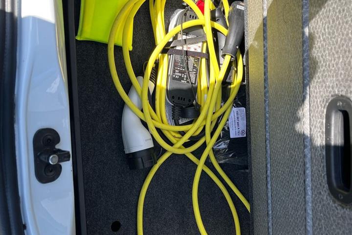 Hvid VW e-up fra 2021