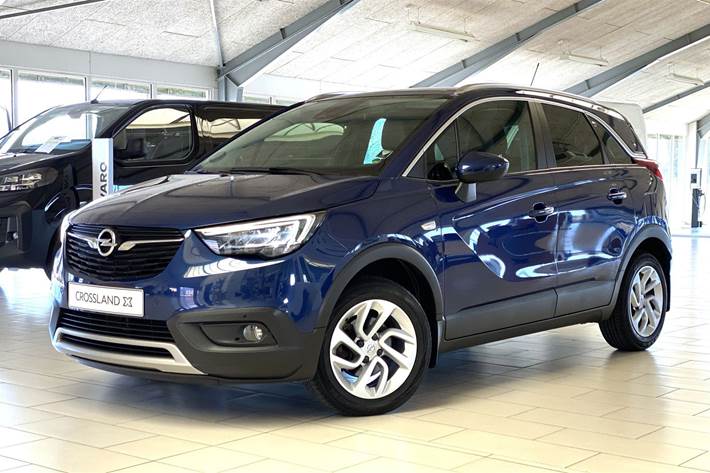 Blå Opel Crossland X fra 2020