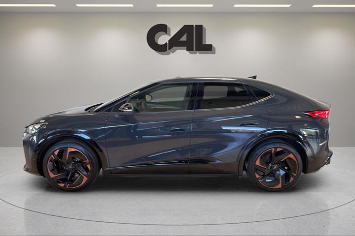Sort Cupra Tavascan fra 2025