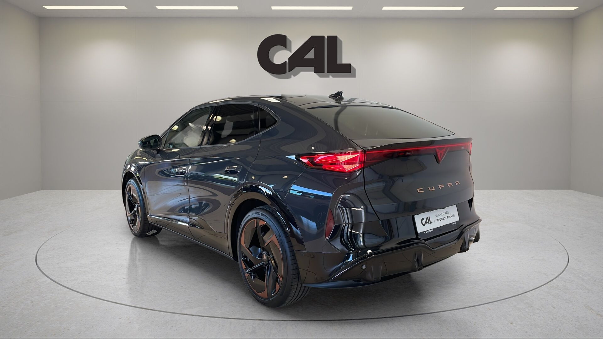 Sort Cupra Tavascan fra 2025