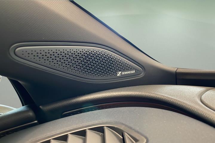 Sort Cupra Tavascan fra 2025