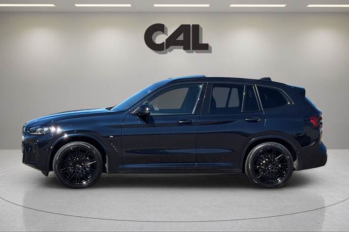 Sort BMW iX3 fra 2022