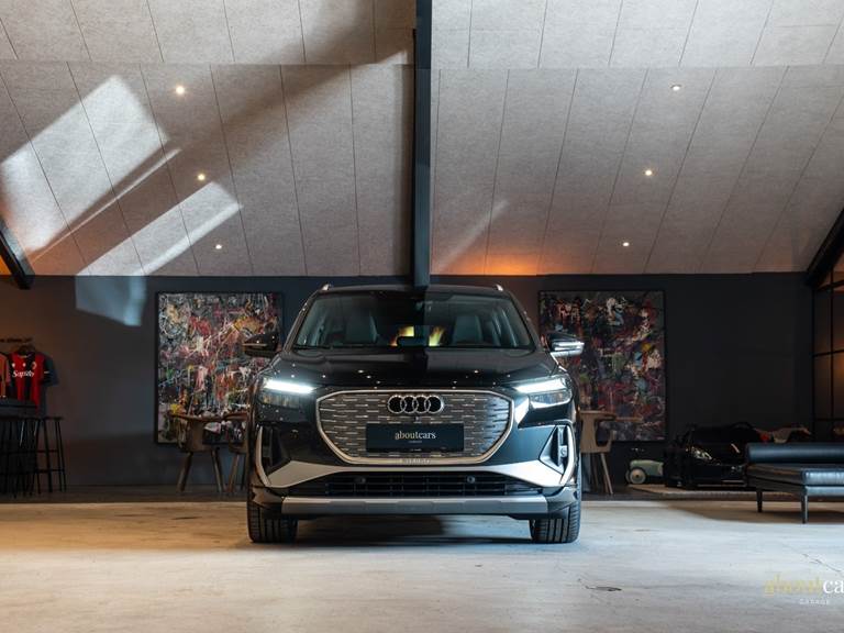 Audi Q4 e-tron 45 S-line