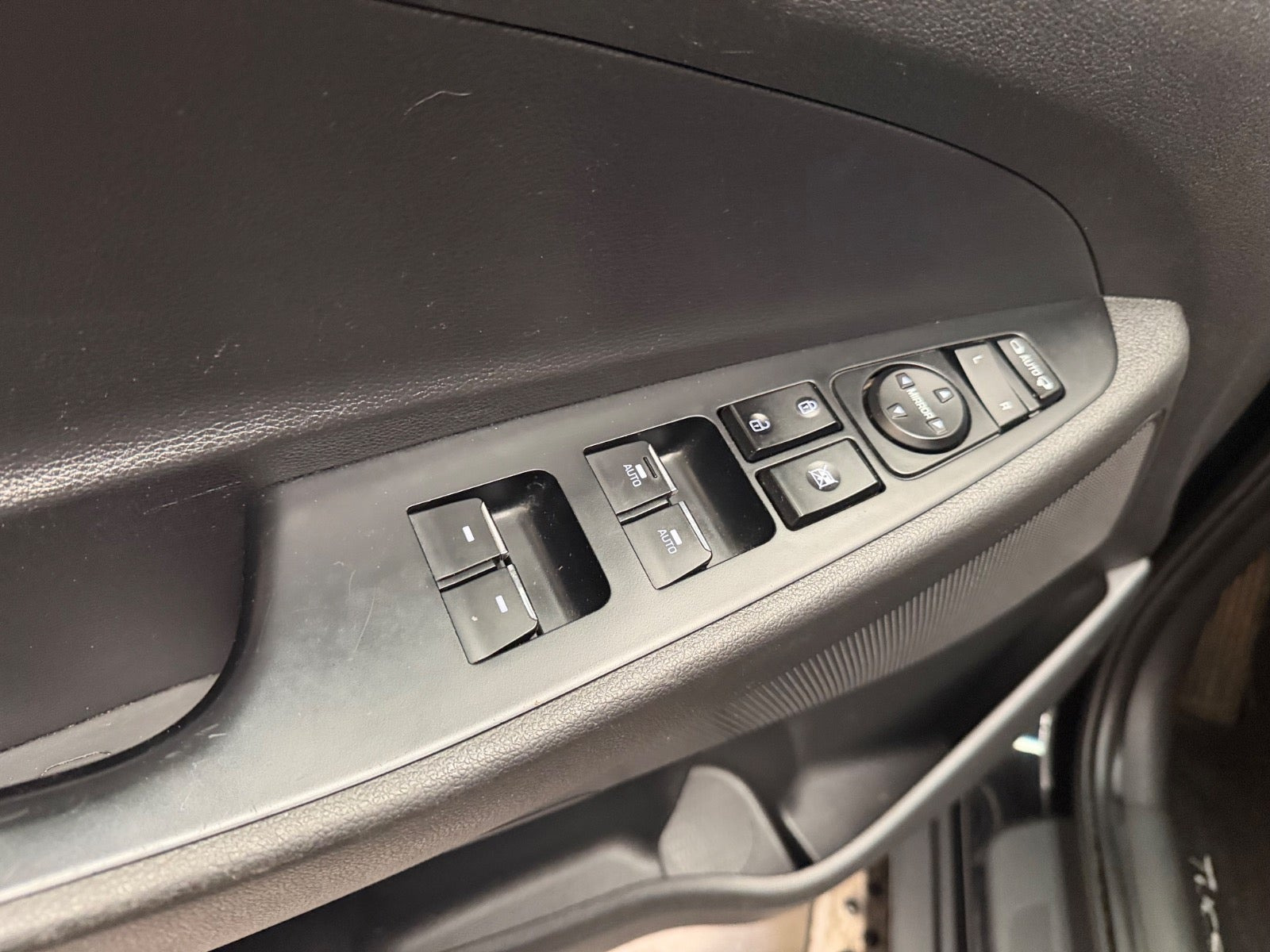Sort Skoda Fabia fra 2016