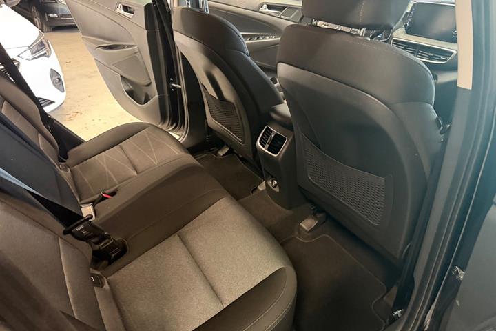 Sort Skoda Fabia fra 2016