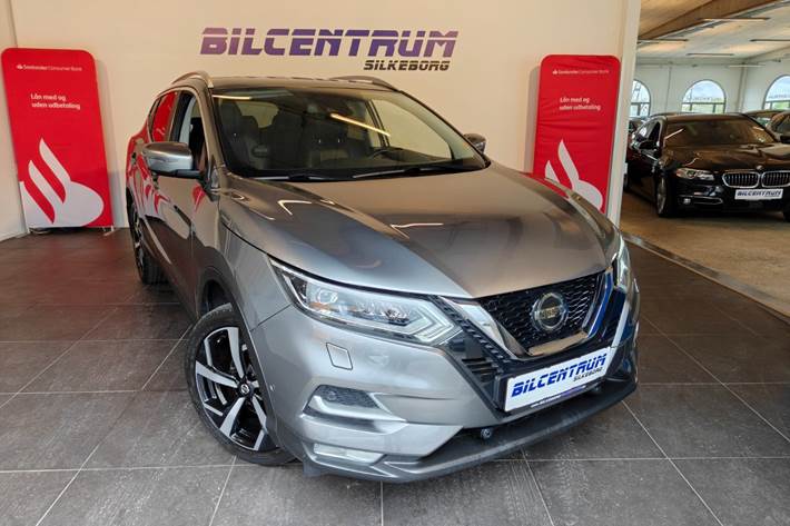 Grå Nissan Qashqai fra 2020