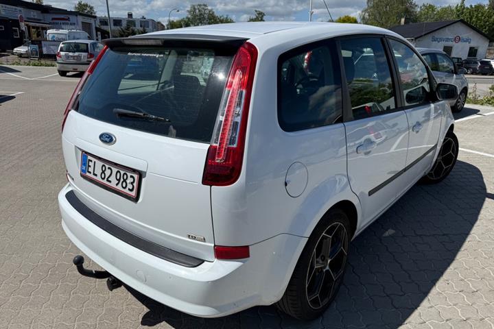 Hvid Ford C-MAX fra 2010