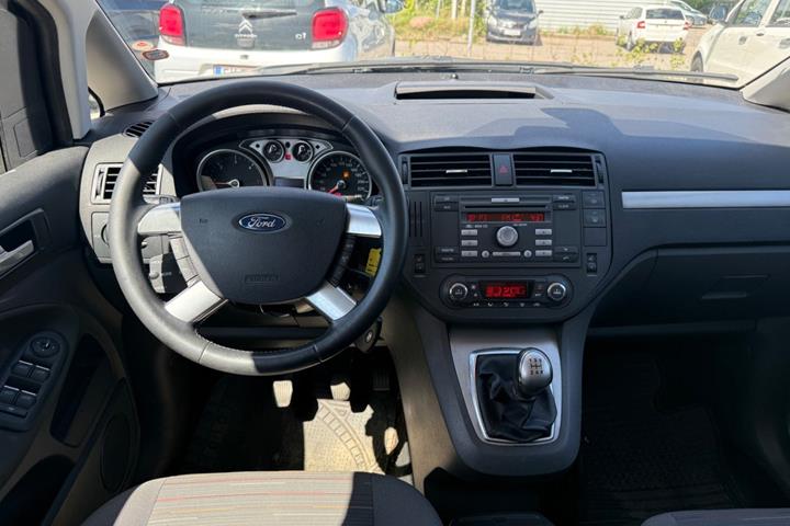 Hvid Ford C-MAX fra 2010