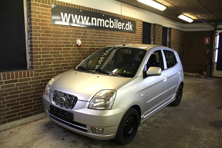 Sølv Kia Picanto fra 2004