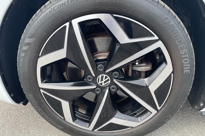 Hvid VW ID.3 fra 2021