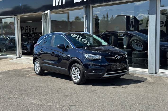 Blå Opel Crossland X fra 2019