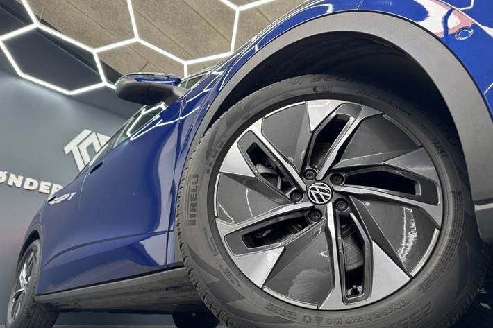 Blå VW ID.5 fra 2025
