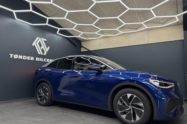 Blå VW ID.5 fra 2025