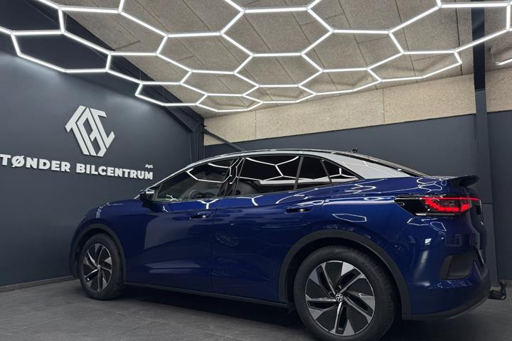 Blå VW ID.5 fra 2025