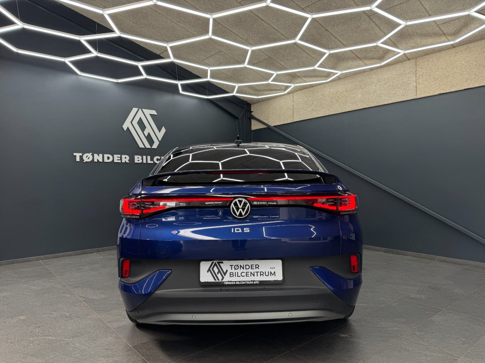 Blå VW ID.5 fra 2025