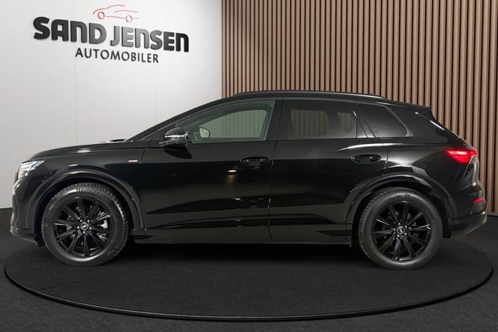 Sort Audi Q4 e-tron fra 2025