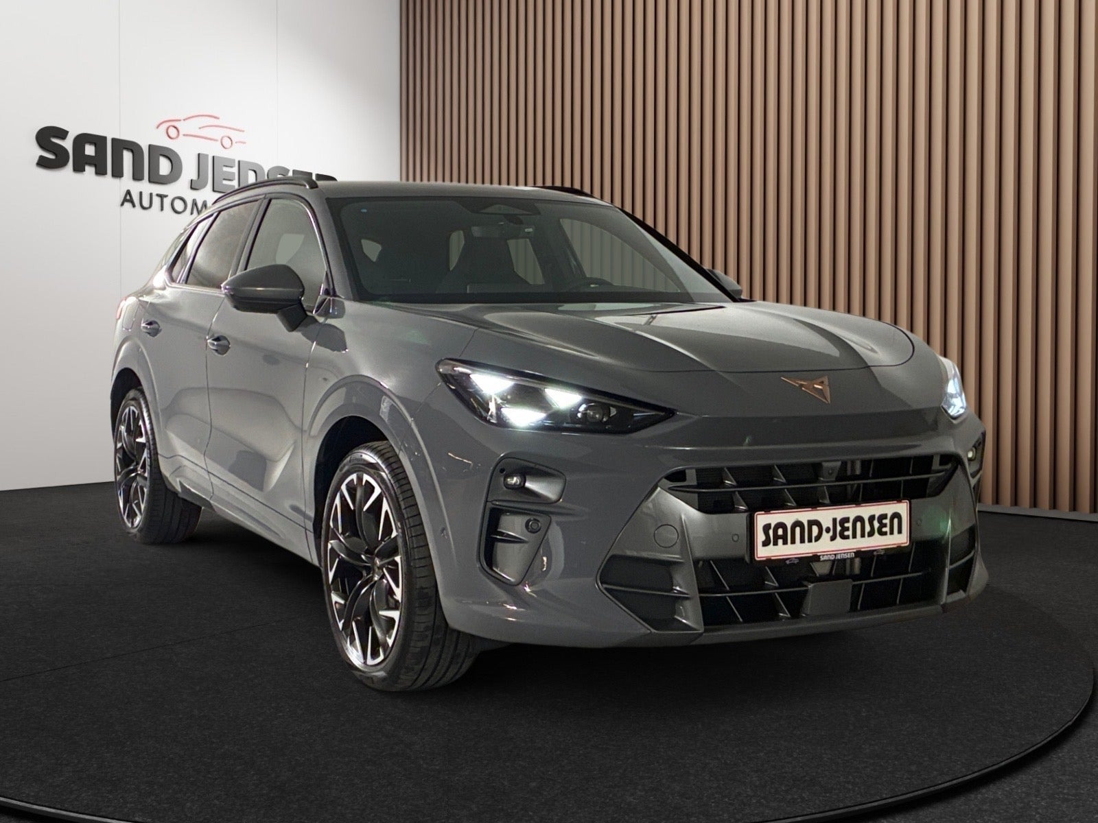Grå Cupra Terramar fra 2025
