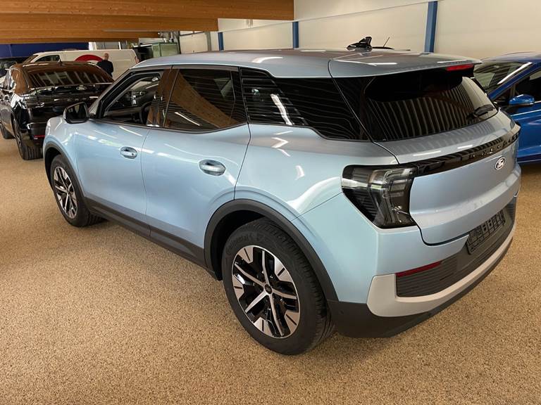 Ford Explorer 79 Select Extended Range AWD