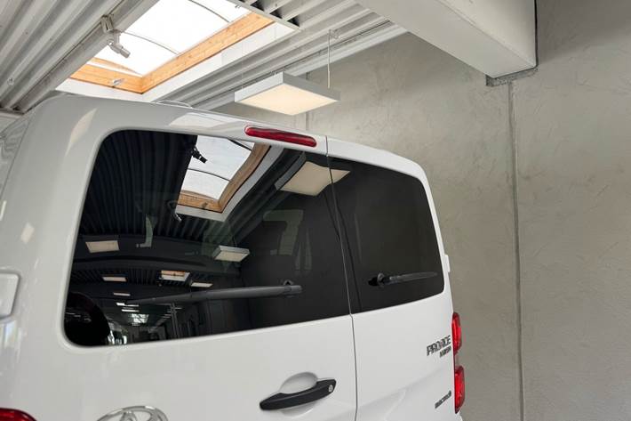 Hvid Toyota Proace Verso Electric fra 2024
