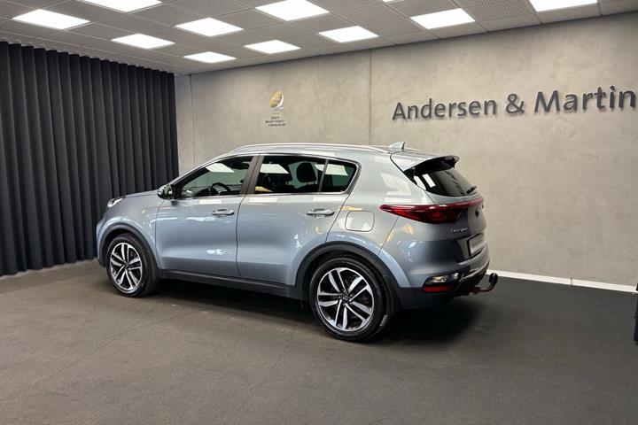 Sølv Kia Sportage fra 2019