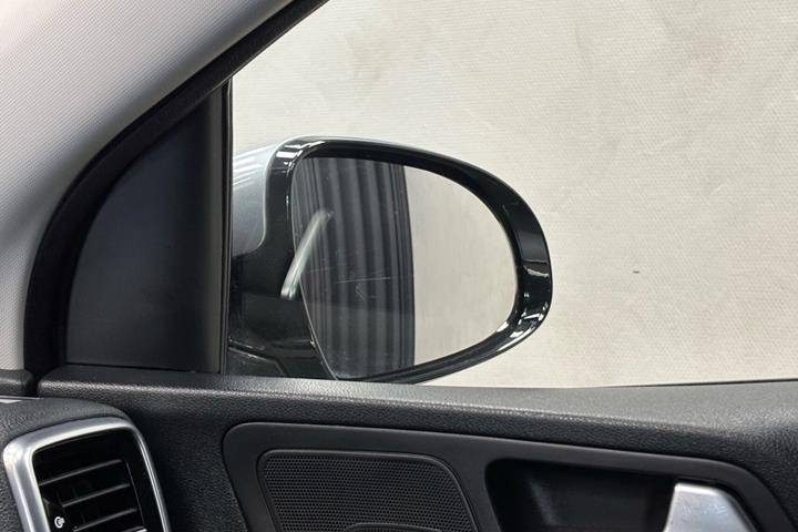 Sølv Kia Sportage fra 2019