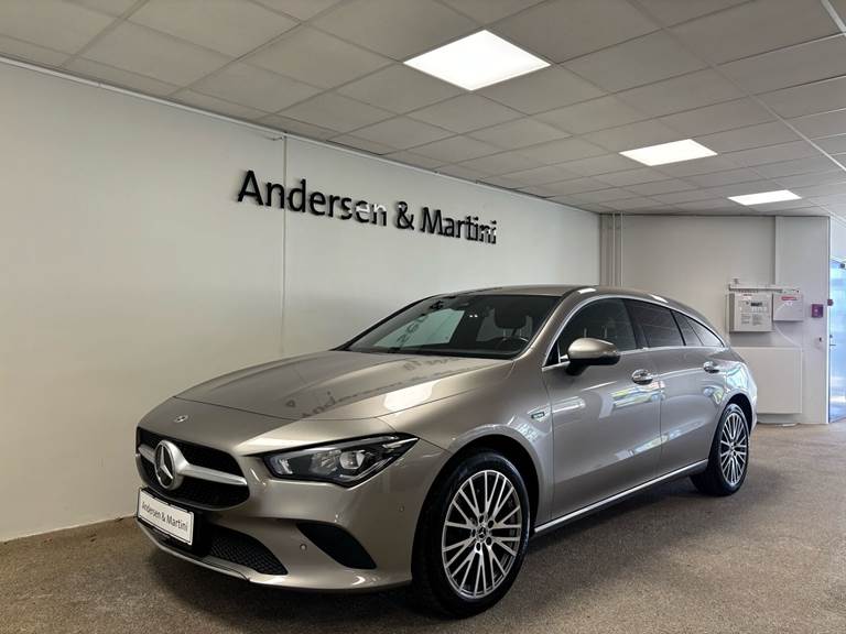 Mercedes CLA250 e 1,3 Shooting Brake Plugin-hybrid AMG Line 8G-DCT 218HK Stc 8g Aut.
