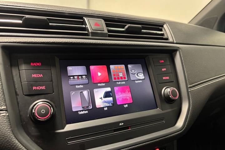 Hvid Seat Arona fra 2020