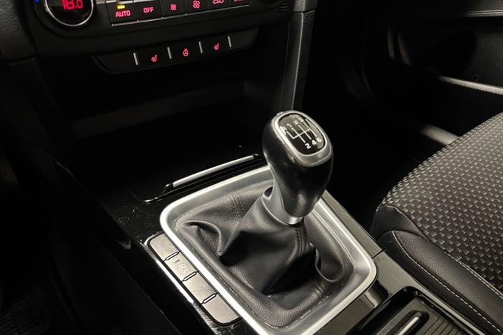 Blå Kia Ceed fra 2019