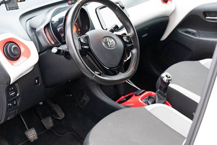 undefined Toyota Aygo fra 2015