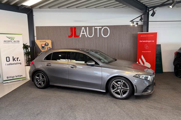 Grå Mercedes A200 d fra 2019