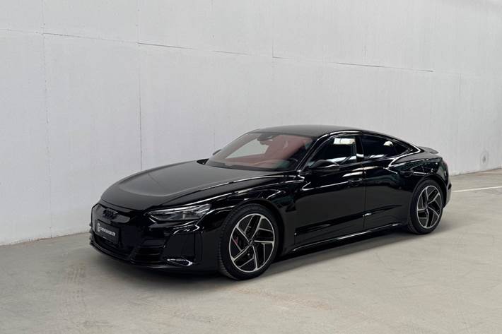 Sort Audi e-tron GT fra 2022