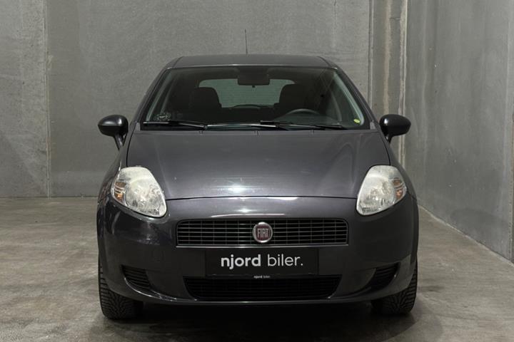 undefined Fiat Punto fra 2012 set udefra