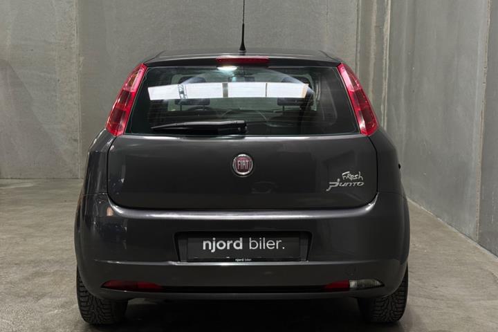 undefined Fiat Punto fra 2012 set udefra