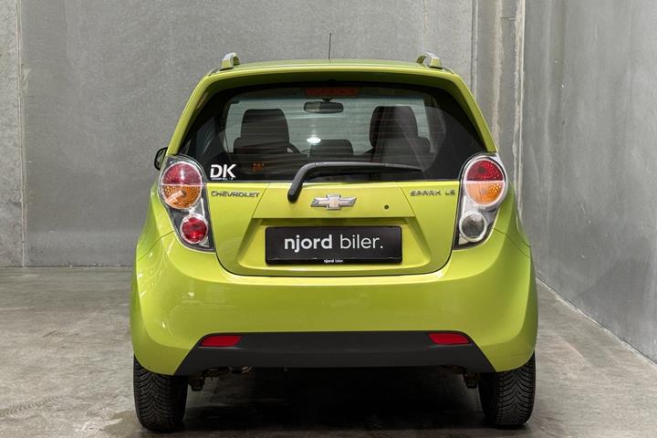 undefined Chevrolet Spark fra 2012 set udefra