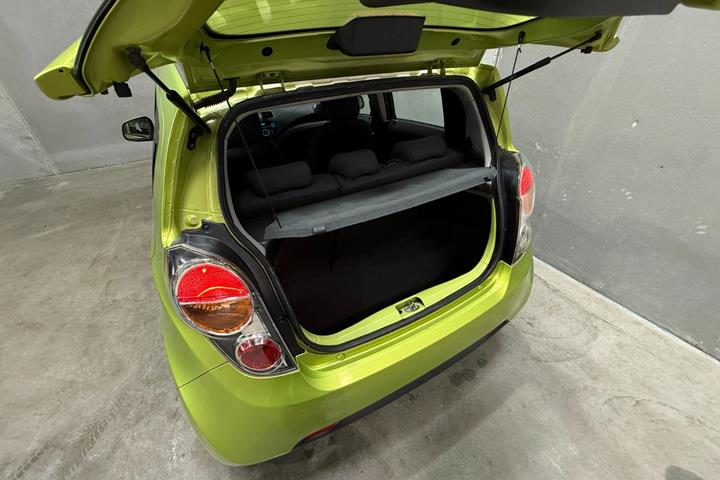 undefined Chevrolet Spark fra 2012