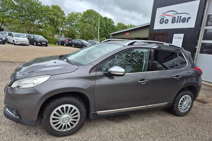 Grøn Peugeot 2008 fra 2013