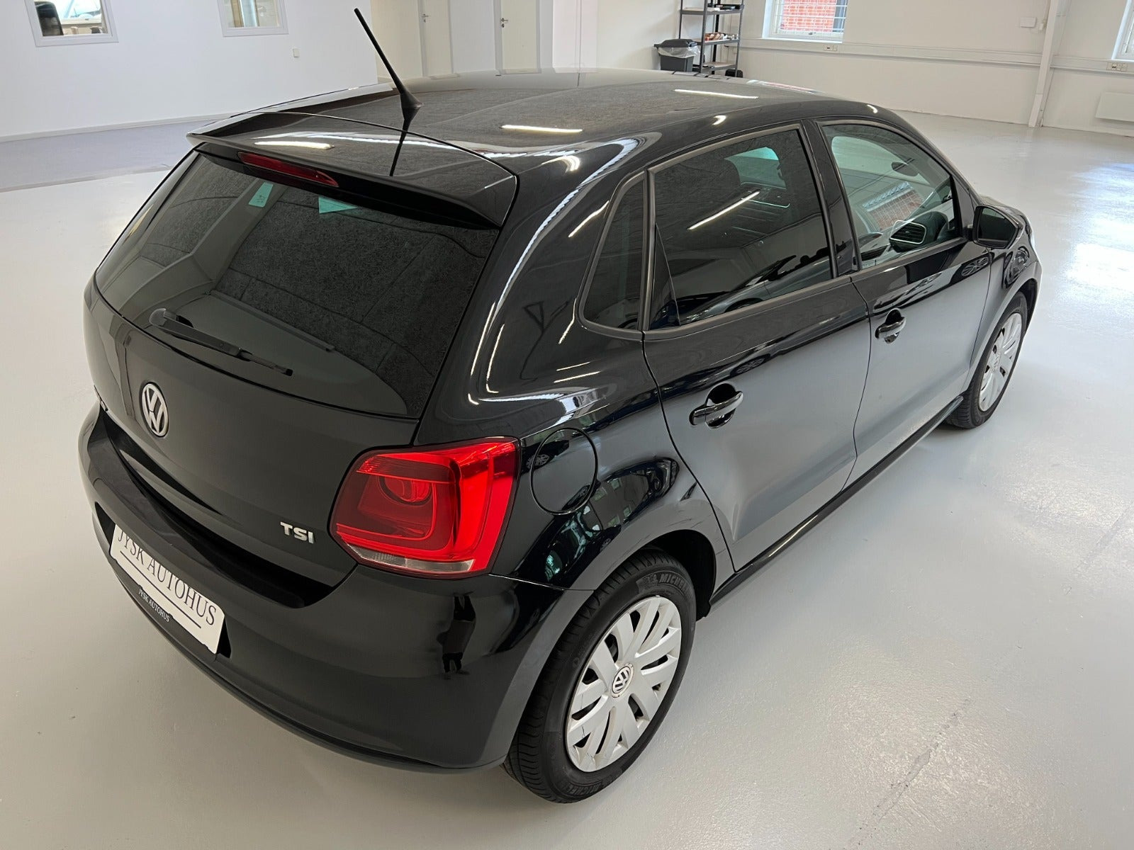 Sort VW Polo fra 2013