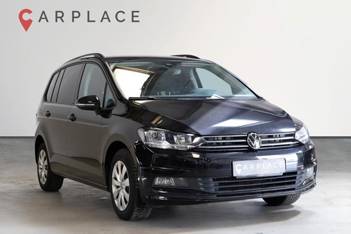 Sort VW Touran fra 2023