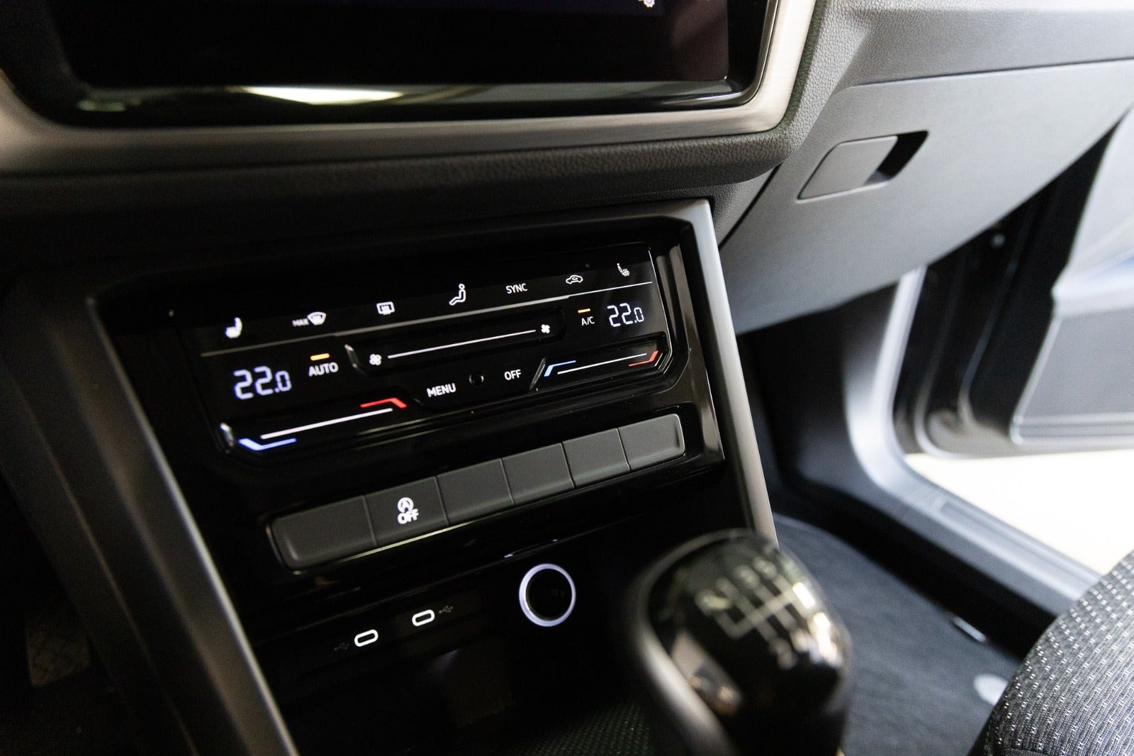Sort VW Touran fra 2023