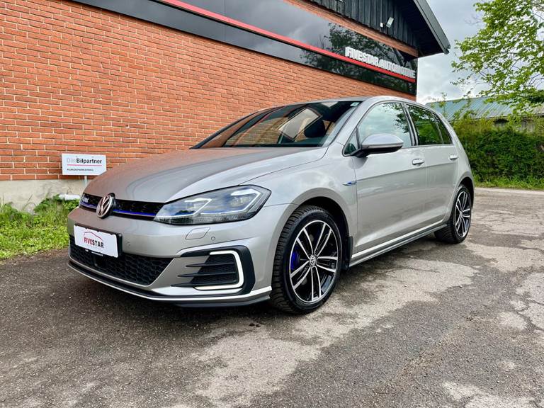VW Golf VII 1,4 GTE DSG