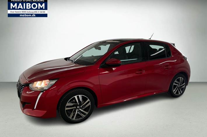 Rød Peugeot 208 fra 2020