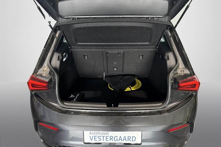 Grå Cupra Born fra 2022