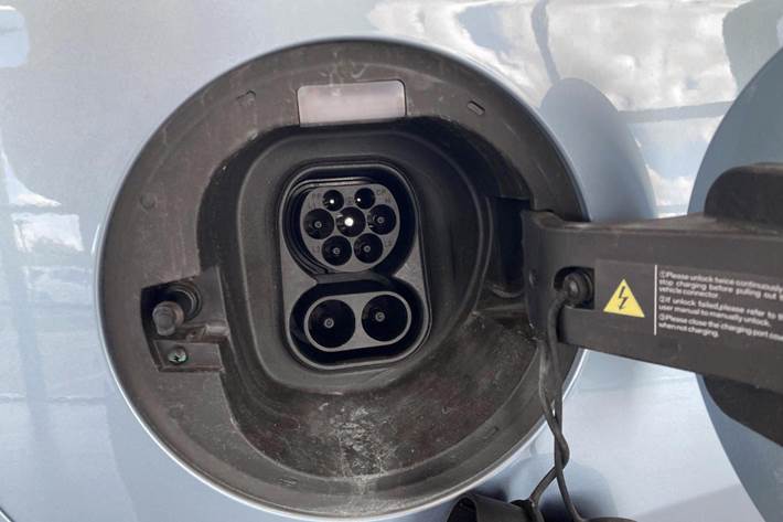 Blå BYD Seal U fra 2025