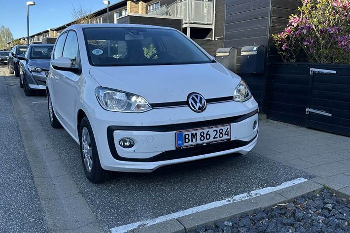 Hvid VW UP! fra 2017